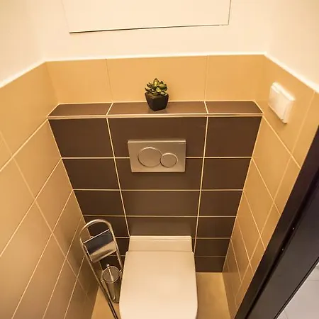 Apartamento In Bastova